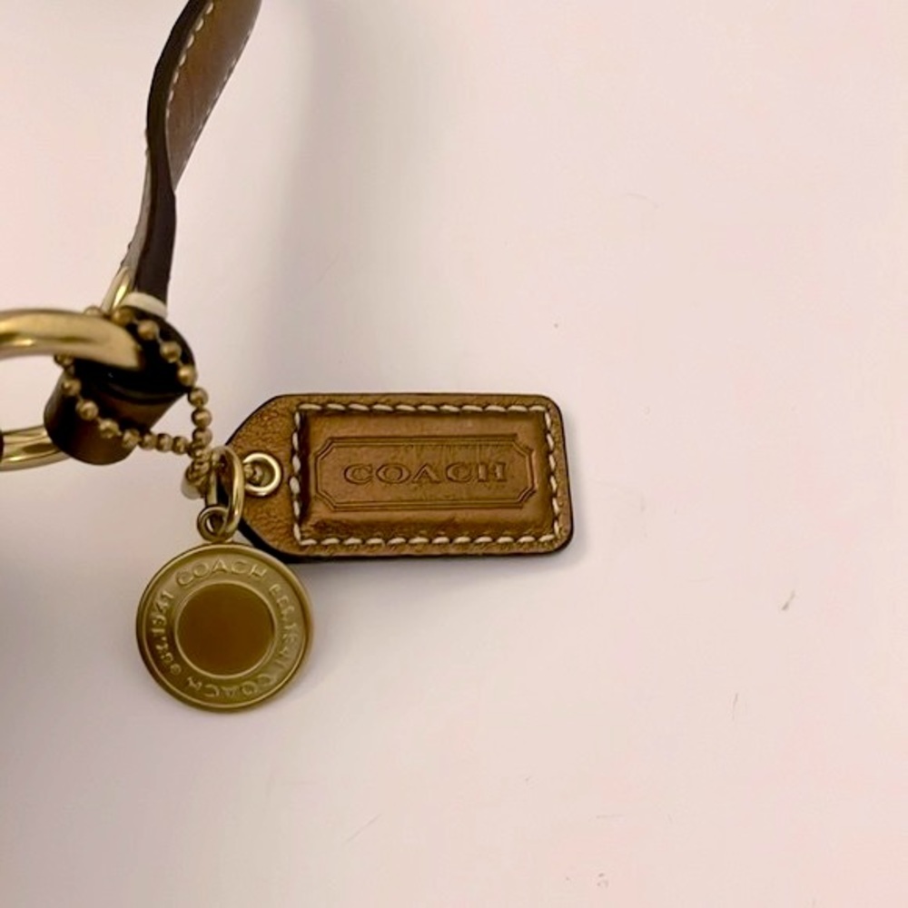 COACH SIGNATURE CLUTCH/SHOULDER BAG - Picture 3 of 13